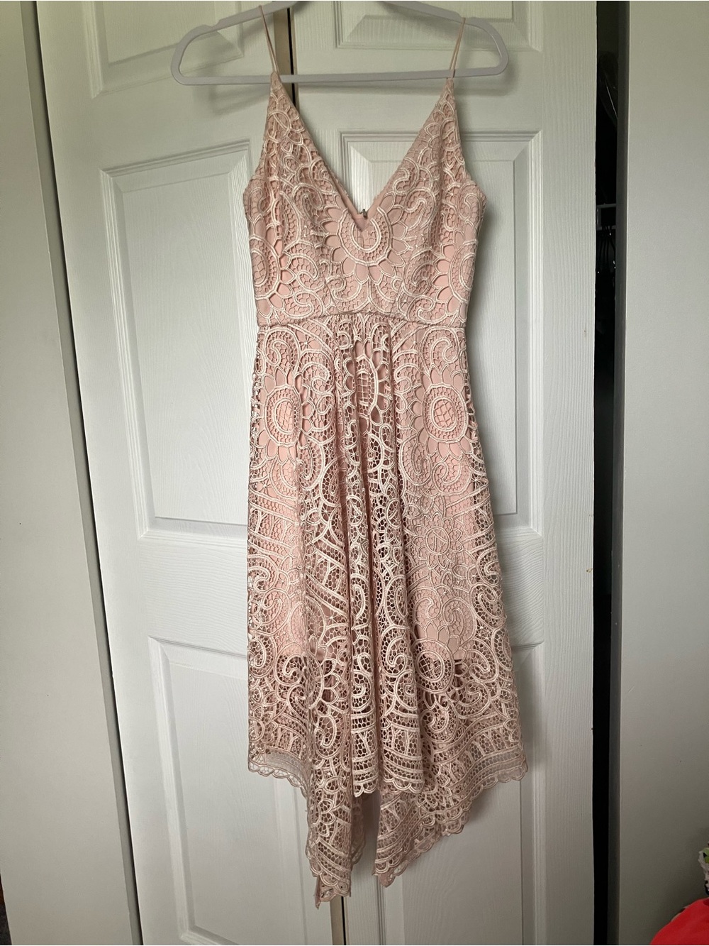 NICHOLAS Blush Lace High-Low V-Neck Dress